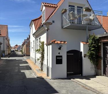 Kerteminde Apartment | Eksklusiv penthouselejlighed med altan og havnekik