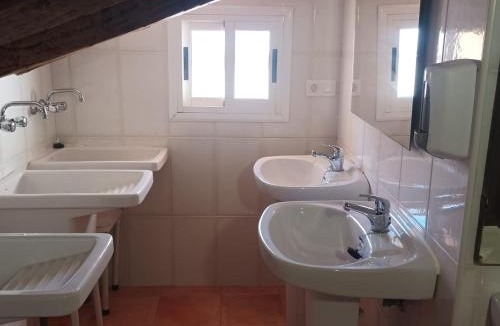Cirat Hostel | El Albergue Cirat