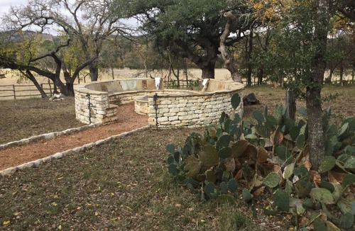 Comfort Cabin | EL Amanecer Cabin in Chile, Texas