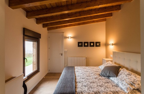 Hermandad de Campoo de Suso House | El Balcon de La Lomba - Casa