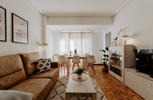 Logrono City Centre Apartment | El Balconcito de Gran Via in Logroño