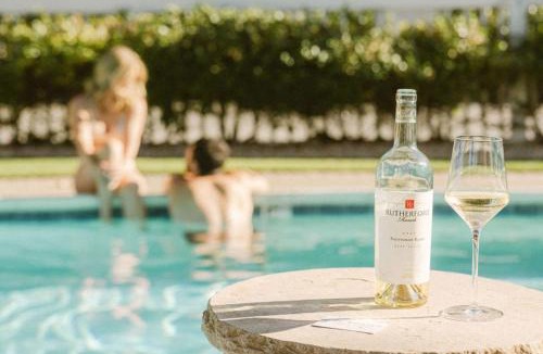 St. Helena Hotel | El Bonita Motel