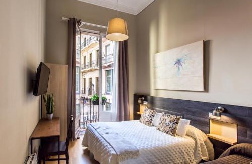 Sant Pere House | El Born Guest House by Casa Consell