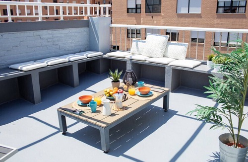 El Cabanyal Apartment | El Cabanyal Petit Penthouse by Florit Flats