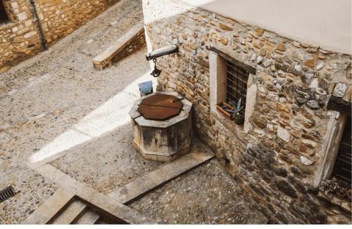 Besalu Apartment | El Call, L’Estudi en la judería de Besalú