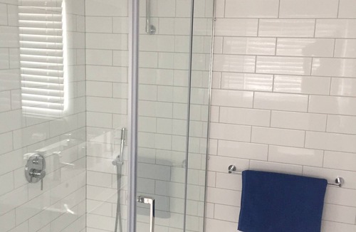 Nunawading House | El Casa Rancho - Explore Melbourne from the leafy east!