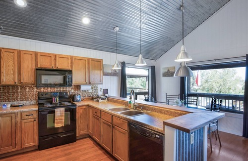 Llano County Cabin | El Castell on the Llano River [Cabins C + D]