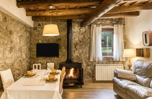 Sant Marti Vell House | El Celler - Can Bonet