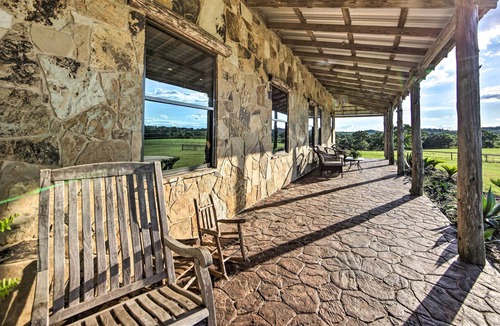 Cason House | El Cerrito Lodge - Huge Diana Ranch House!
