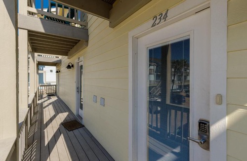 Corpus Christi House | El Constante 234