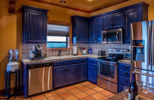 Canyon Apartment | El Coronado Cabin West Rim