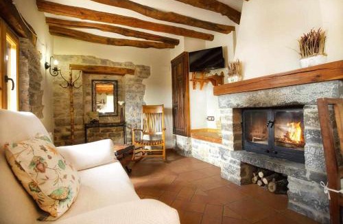 Ainsa-Sobrarbe House | El Corral de Villacampa