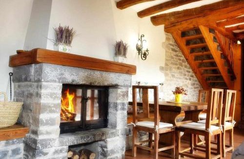 Ainsa-Sobrarbe House | El Corral de Villacampa