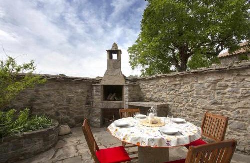 Ainsa-Sobrarbe House | El Corral de Villacampa