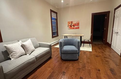 East Bronx Apartment | El Edén 2 Bedroom with parking Space close to hospital