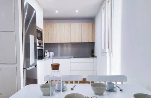 San Pablo Apartment | El Encanto del Casco III