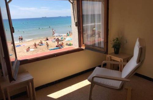 Tarragona Apartment | El Faro Apartaments Platja Llarga-Les Salines-TGN