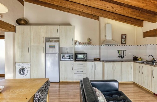Santa Margarida de Bianya Cottage | El Graner - Rural apartment Mas Prat for 5 people