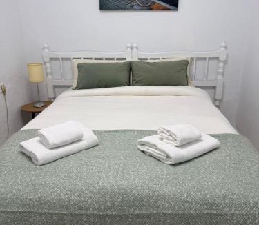 San Lorenzo Apartment | El HUERTO DE HELVIAS