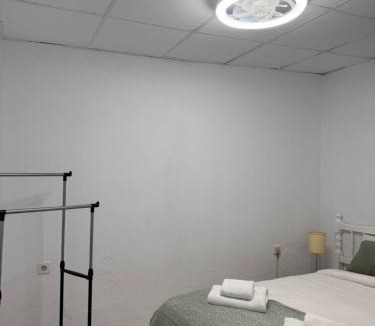 San Lorenzo Apartment | El HUERTO DE HELVIAS
