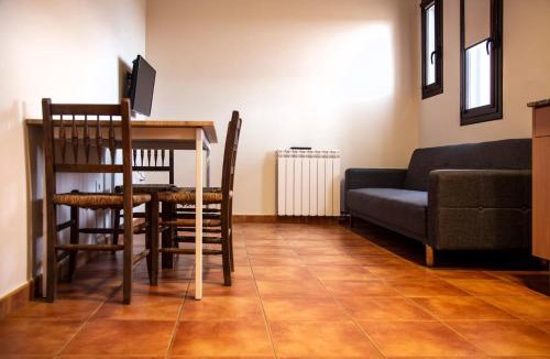 Riner Apartment | El Miracle