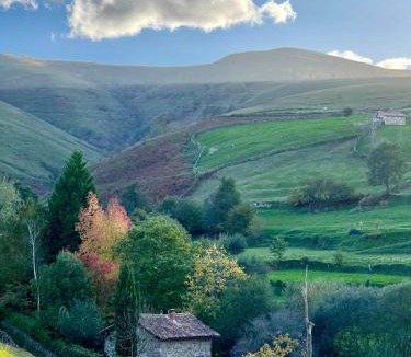 Carmona House | El Molino de Leyte - Charming Riverside Cottage in Carmona, Cantabria