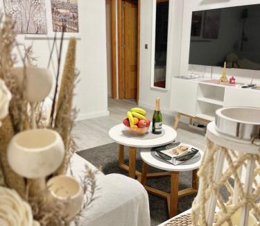 Monte Faro Apartment | El mundo soleado