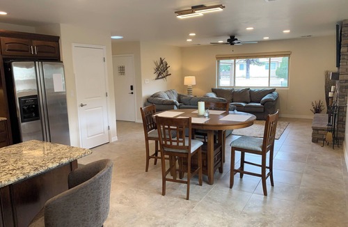 Rio Rancho House | El Nido del Sol Great Location 4 bdrms close to Intel Rust Medical Balloon Park