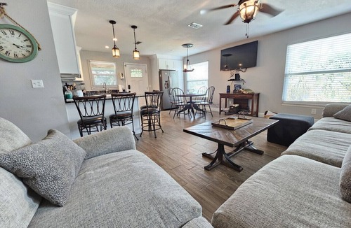 Indian Rocks Beach Cottage | El Palmar Cottages LLC