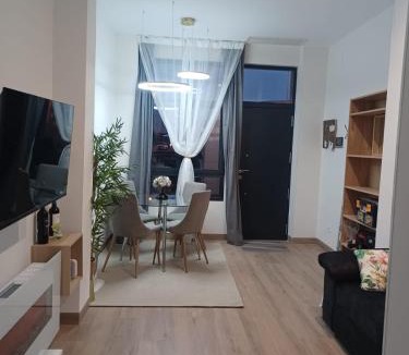 Lucero Apartment | El Paseo a Madrid 169 - Junto a la Casa de Campo