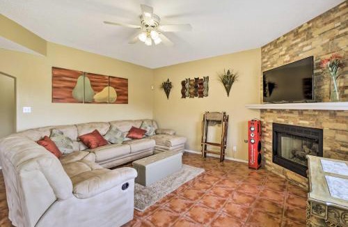 El Paso House | El Paso Retreat w/Pool: 11 Mi to Downtown!