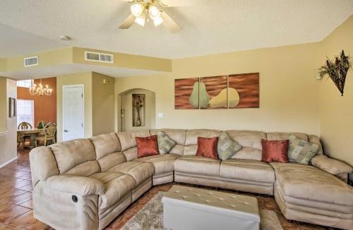 El Paso House | El Paso Retreat w/Pool: 11 Mi to Downtown!