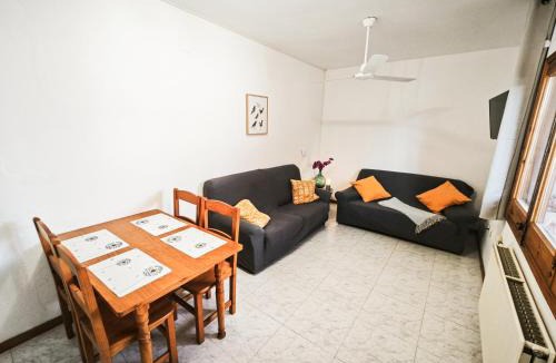 Vilamaniscle Apartment | El Penell Apartament Llevant