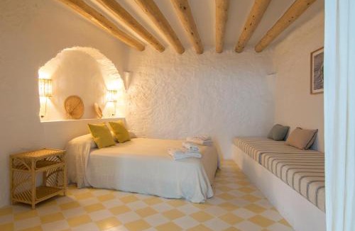 Portlligat House | El Porró