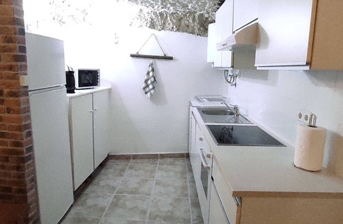 Alcala del Jucar House | El Portón