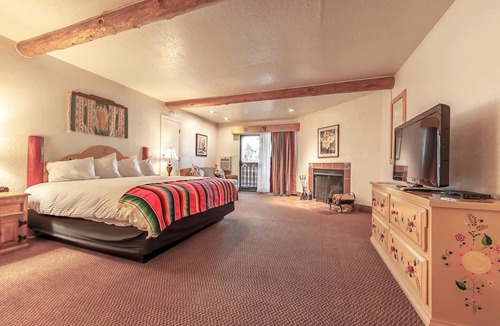 Taos Hotel | El Pueblo Lodge