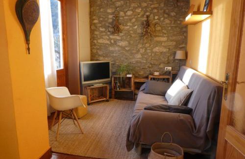 Anserall Apartment | El racó a Anserall. A 8km Andorra.