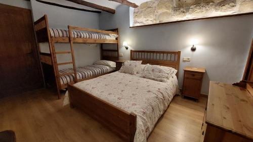Horta de Sant Joan Apartment | El Racó de les Grases
