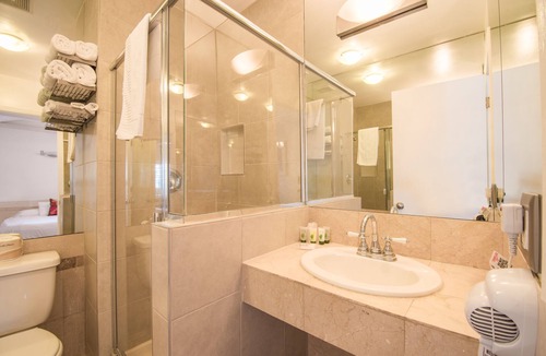 Coronado Hotel | El Rancho Motel