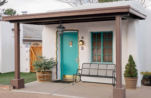 Southside Hotel | El Rey Court