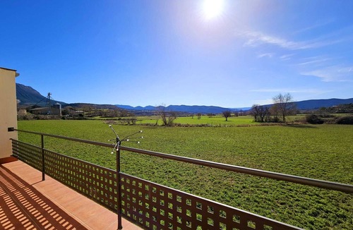 Senegue House | El Rincón del Pirineo. Casa con Amplia Terraza. Preciosas Vistas