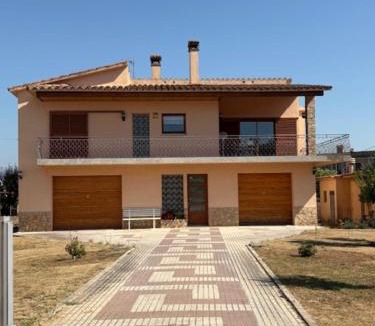 Navata House | El Roure