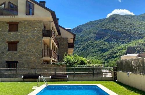 Soriguera Apartment | El Secret del Pirineu - L'Amfitriona