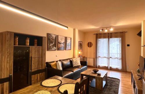 Soriguera Apartment | El Secret del Pirineu - L'Amfitriona