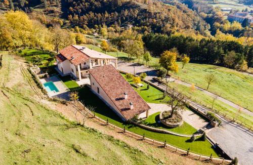 Sant Joan de Les Abadesses Ski Chalet | EL SERRADELL AGROTURISME