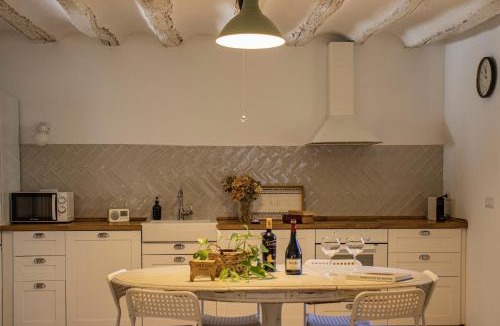 Corera House | El Sol del Membrillo
