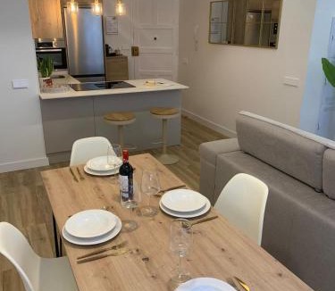 Logrono City Centre Apartment | El Sueño de Luca, Parking gratuito centro