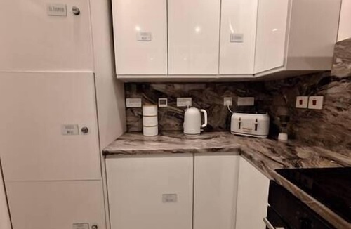 Northampton Apartment | El Tropico at Sunny Waves