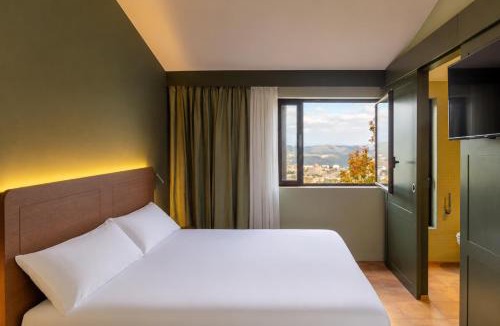 Cardona Hotel | El Vilar de la Duquessa by Grup Duquessa