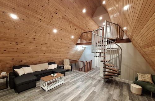 Chatsworth Ski Chalet | Elderado A-Frame